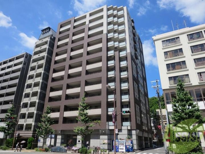 プレジール三ノ宮の外観