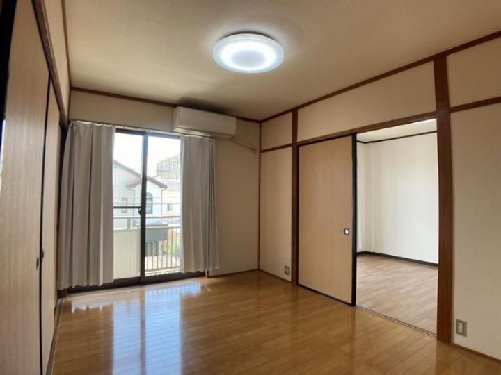 白雲コーポの内装