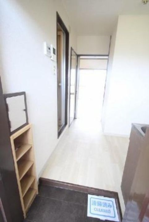 ラ・ヴィータ西市の玄関