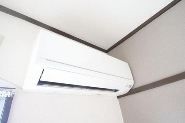 ラ・ヴィータ西市の内装