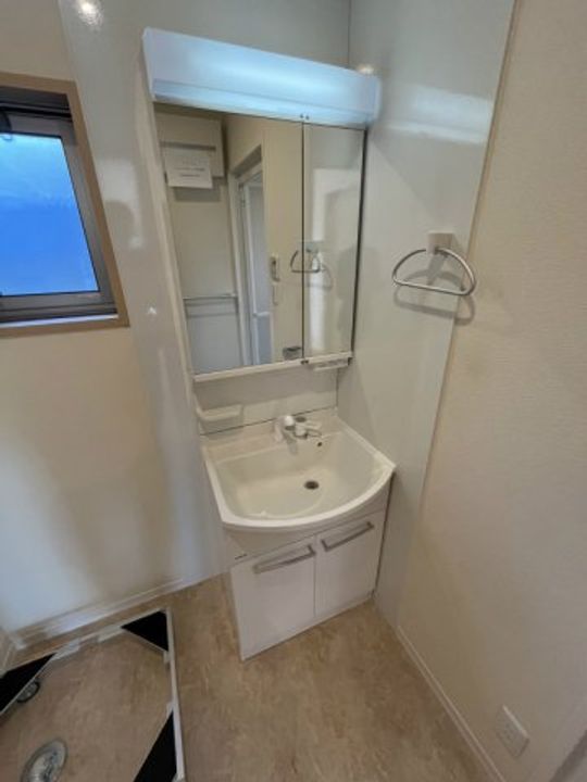 サーラ百合【SHM】の内装