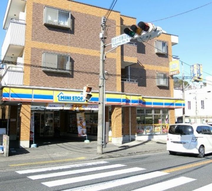 サーラ百合【SHM】の周辺