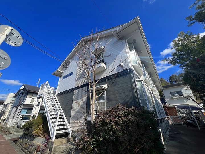 城山ハイツの外観