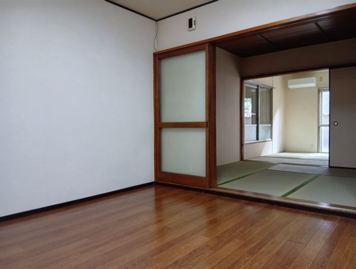 東京都世田谷区代田4(アパート)の賃貸物件の居間