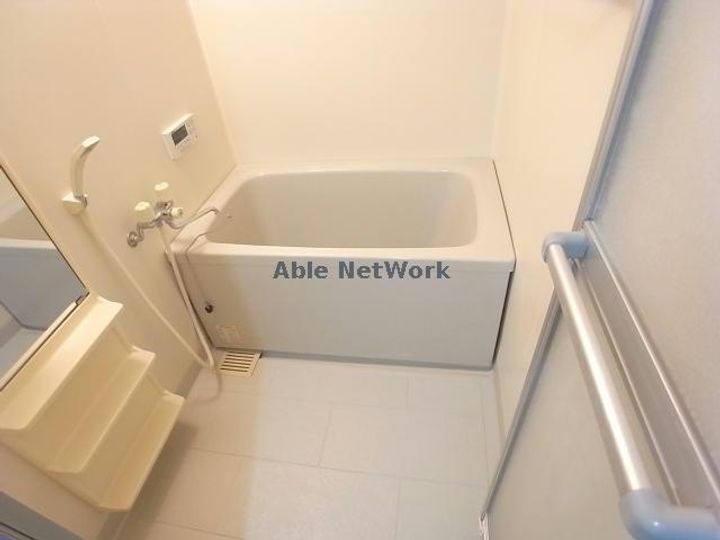 岐阜県岐阜市茜部菱野2(マンション)の賃貸物件の風呂