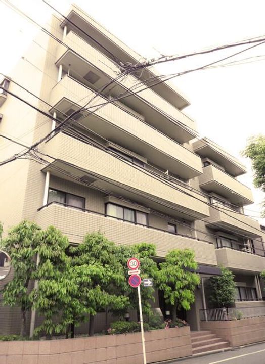 東京都世田谷区三軒茶屋2(マンション)の賃貸物件の外観