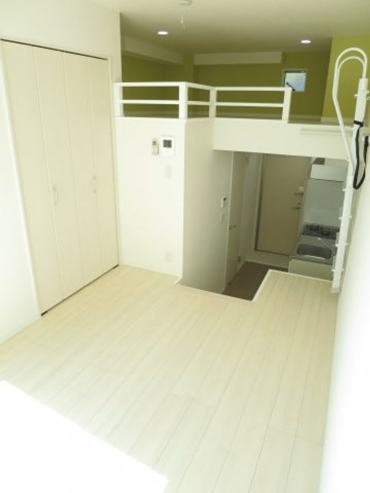 千葉県千葉市稲毛区稲毛東6(アパート)の賃貸物件の居間