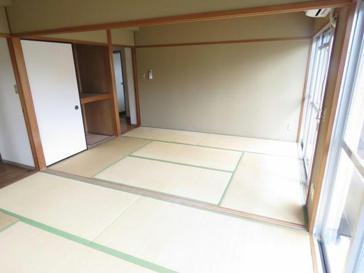 栃木県那須烏山市旭1(マンション)の賃貸物件の居間