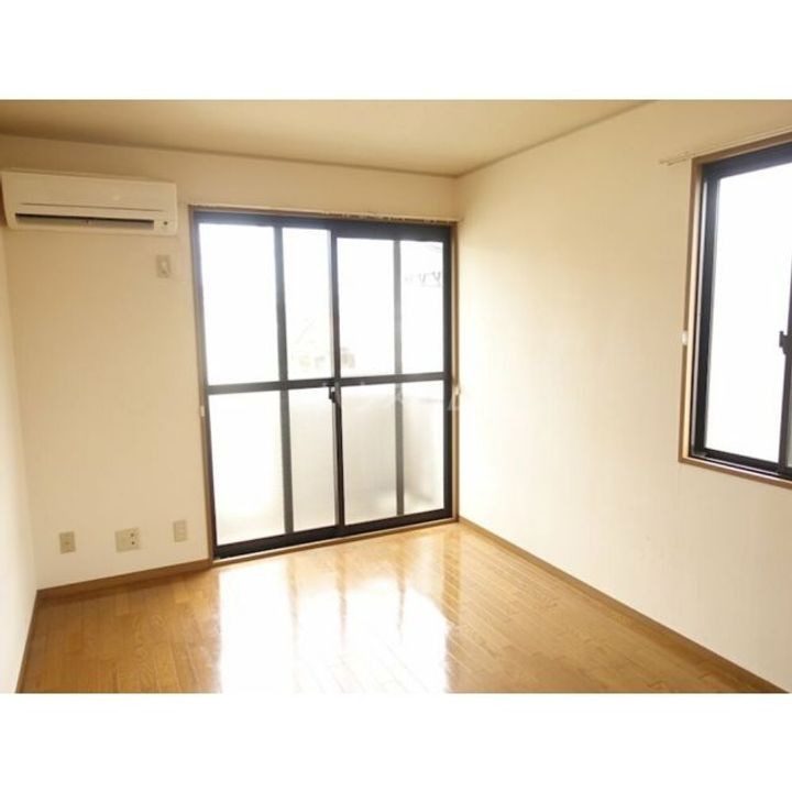 スプリングハイム浜田山の居間