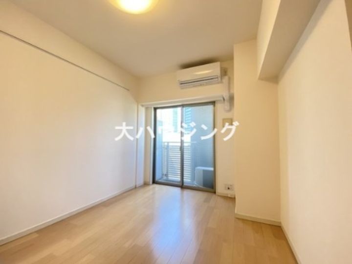 アジールコート品川の居間