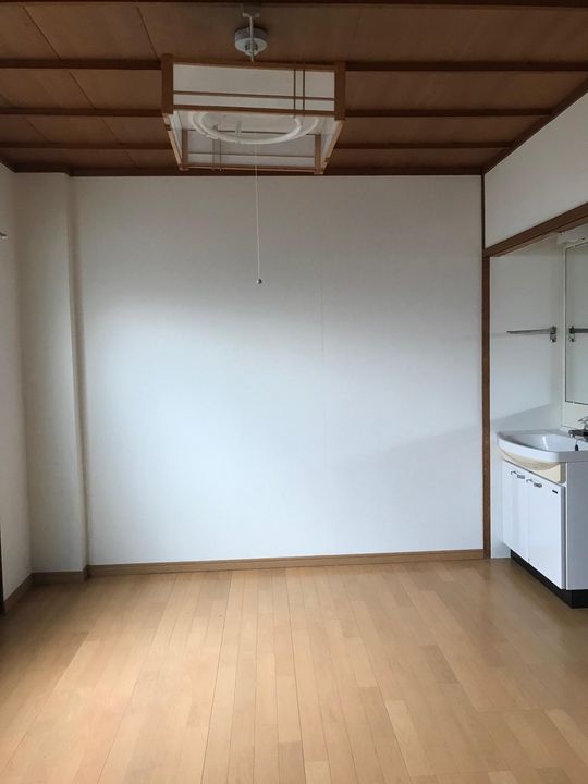 第1木乃久荘の居間