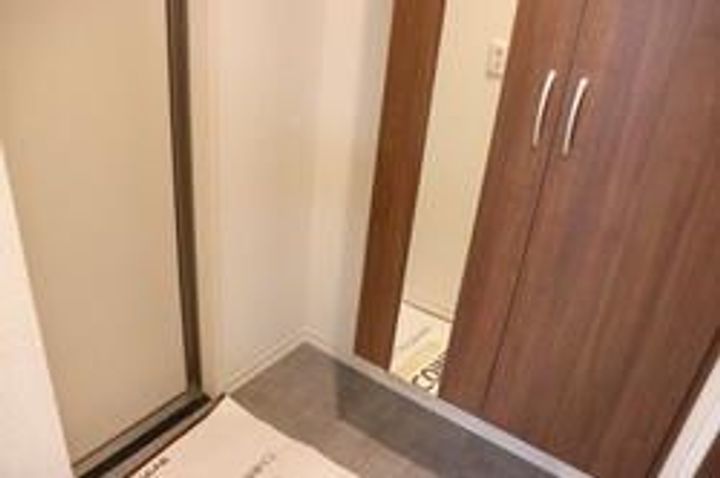 東京都台東区台東1(アパート)の賃貸物件の玄関