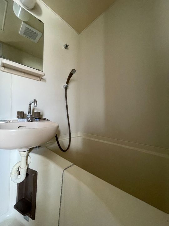 岡山県総社市中央2(マンション)の賃貸物件の風呂