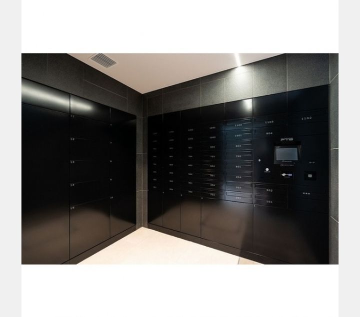 コンフォリア・リヴ東池袋の地図