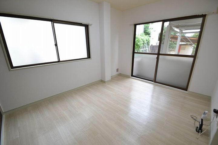 メゾンホワイトの内装