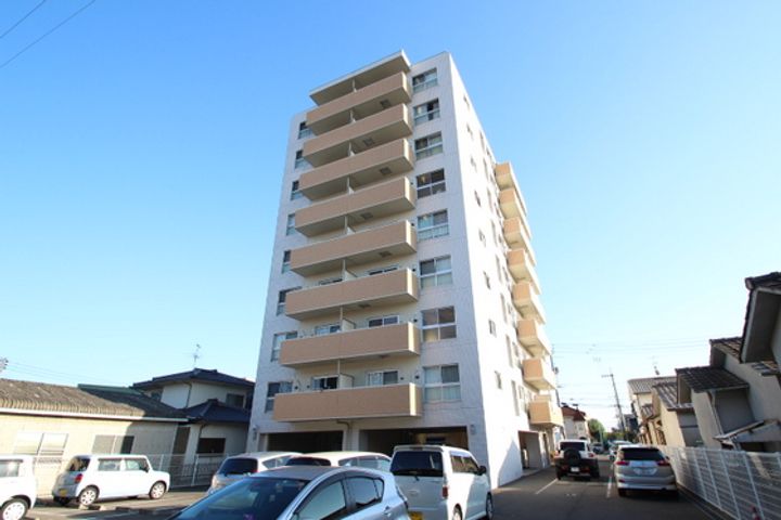 OWLSTYLE KANDACHOの外観