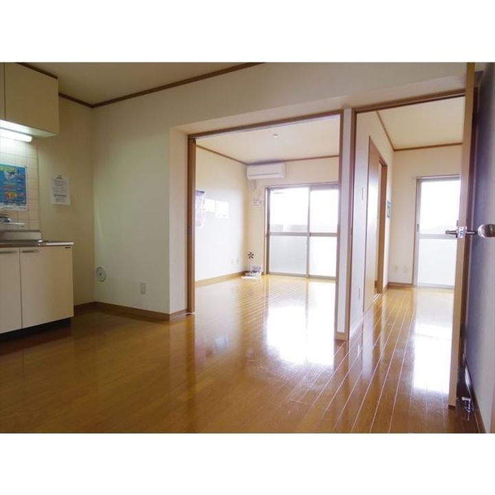 栃木県宇都宮市陽東4(マンション)の賃貸物件の居間