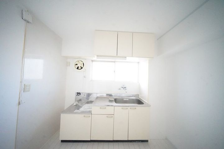 山口県下関市上田中町3(マンション)の賃貸物件のキッチン