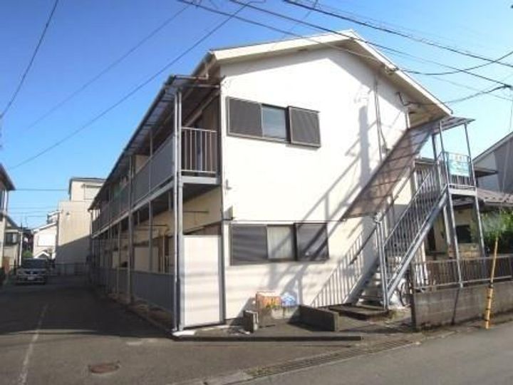 第1コーポハラの外観