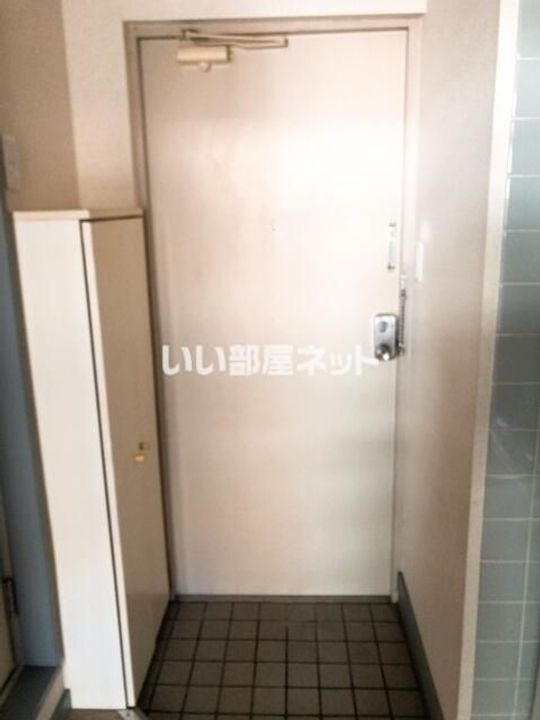 ベルアベニュー町田の玄関