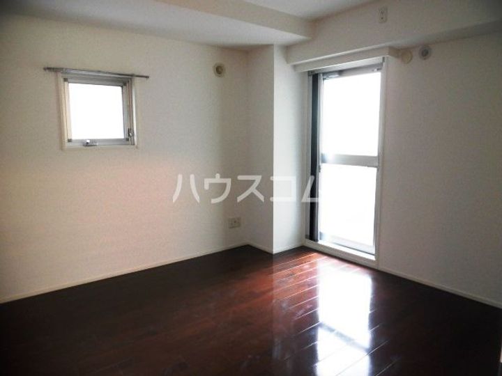 コモド覚王山の内装