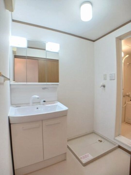 メゾン・ルポ Iの内装