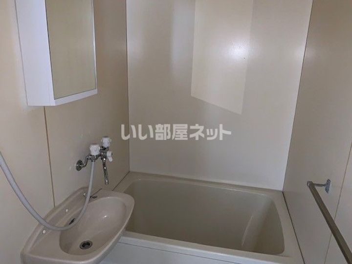 メゾン栄谷Iの風呂