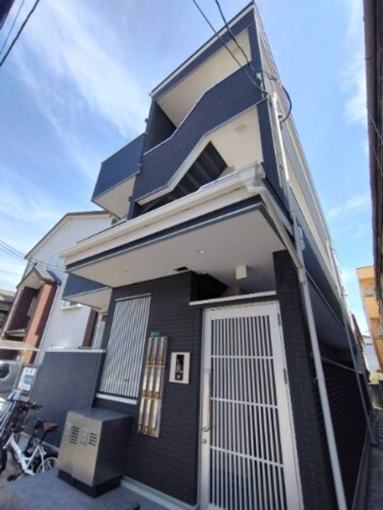 大阪府堺市堺区香ヶ丘町1(アパート)の賃貸物件の外観