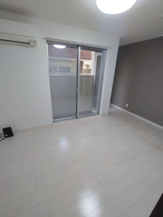 大阪府堺市堺区香ヶ丘町1(アパート)の賃貸物件の居間