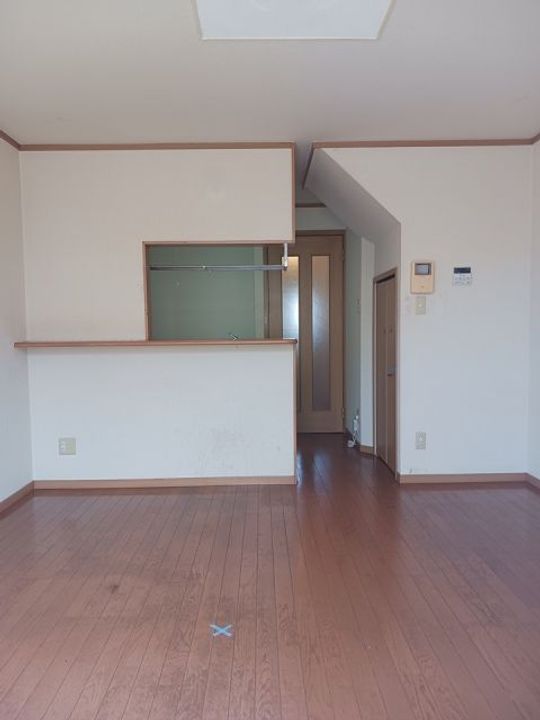 和歌山県和歌山市西浜(アパート)の賃貸物件の居間