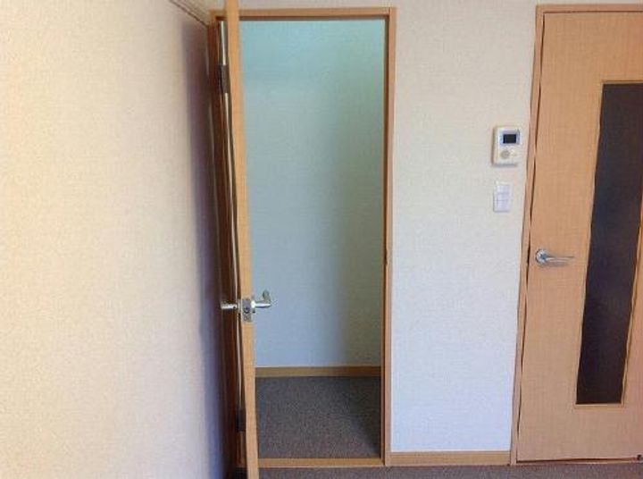 レオパレス浜木綿の内装