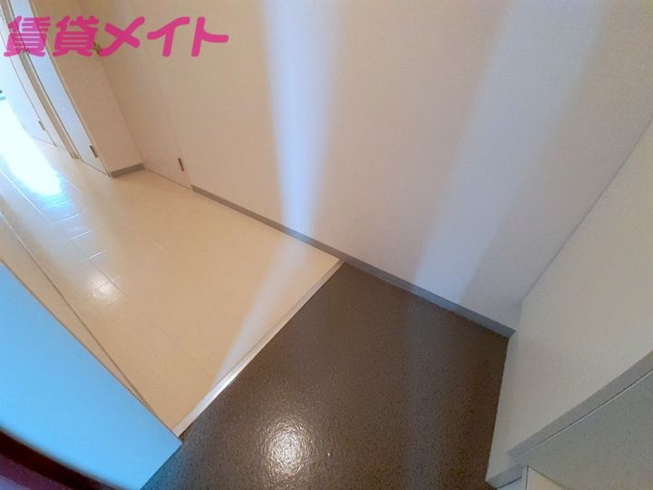 アトラスコートSKの玄関