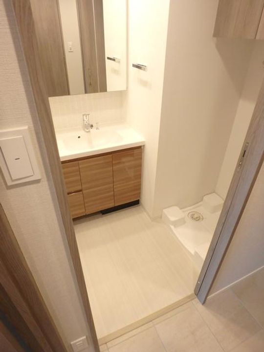 宮城県仙台市宮城野区鉄砲町西(マンション)の賃貸物件の内装