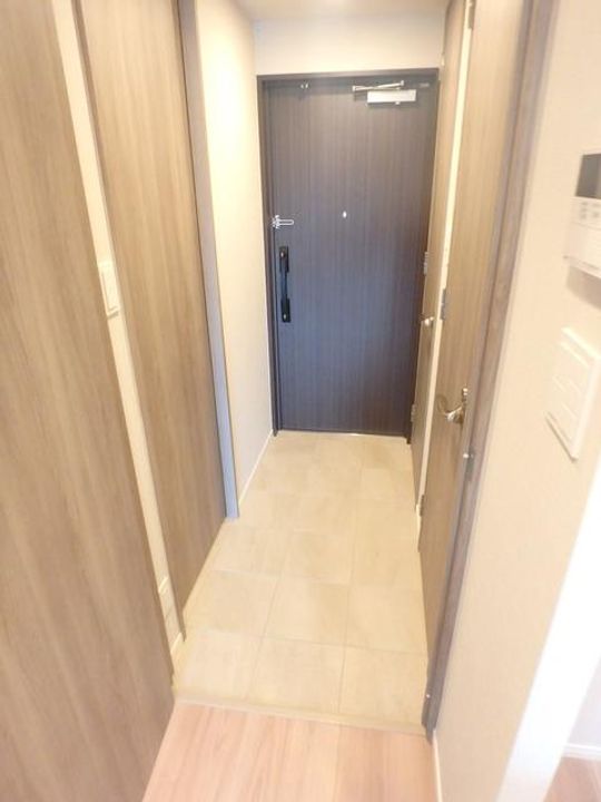 宮城県仙台市宮城野区鉄砲町西(マンション)の賃貸物件の玄関