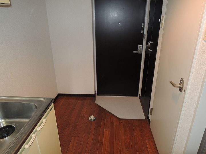 ベルシティ七北田の玄関