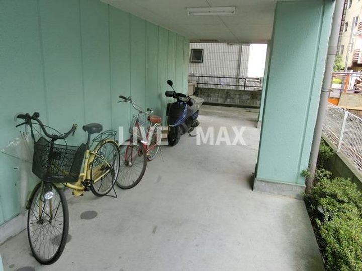 千葉県松戸市根本(マンション)の賃貸物件の地図