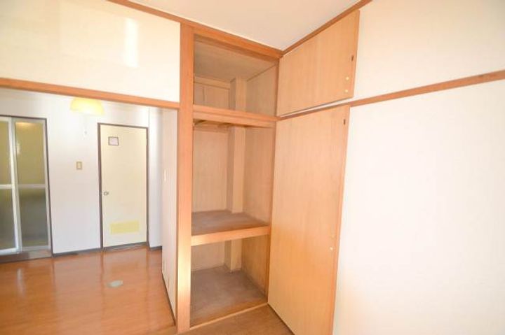 メゾン宇品の内装