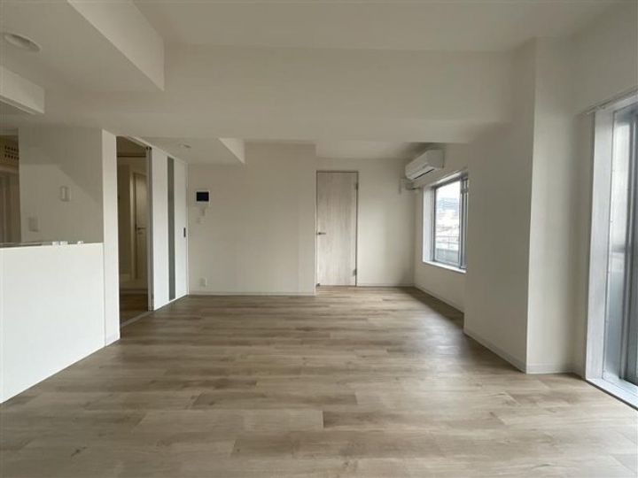 目黒ハイツの居間