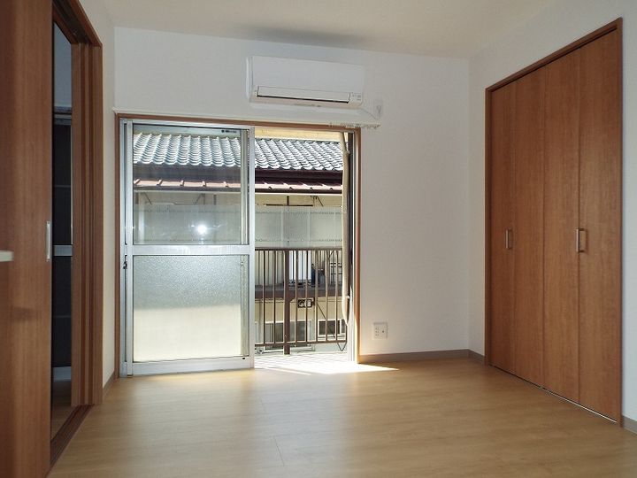 第二藤並荘の居間