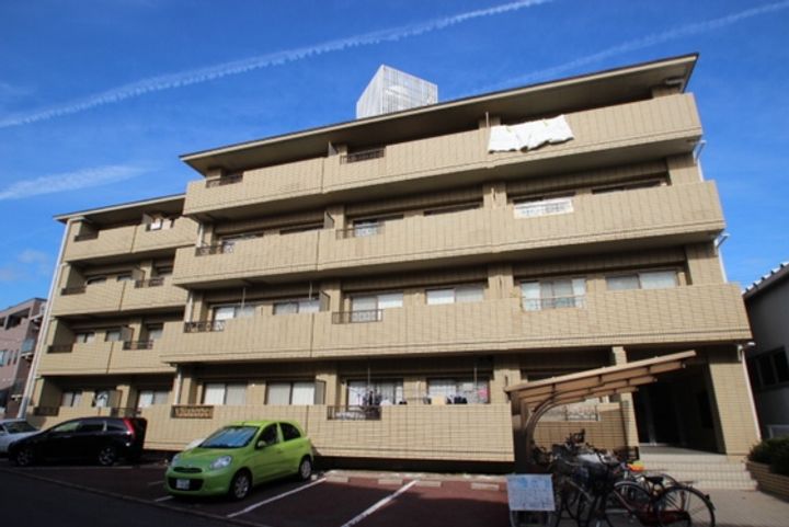 コーポサンシャインの外観