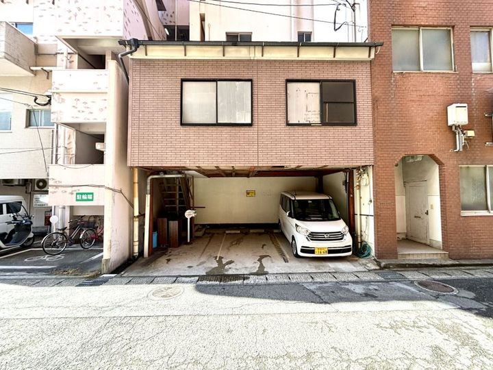 中村ビル(小川町)の外観