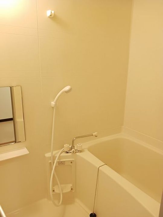 栃木県足利市千歳町(アパート)の賃貸物件の風呂