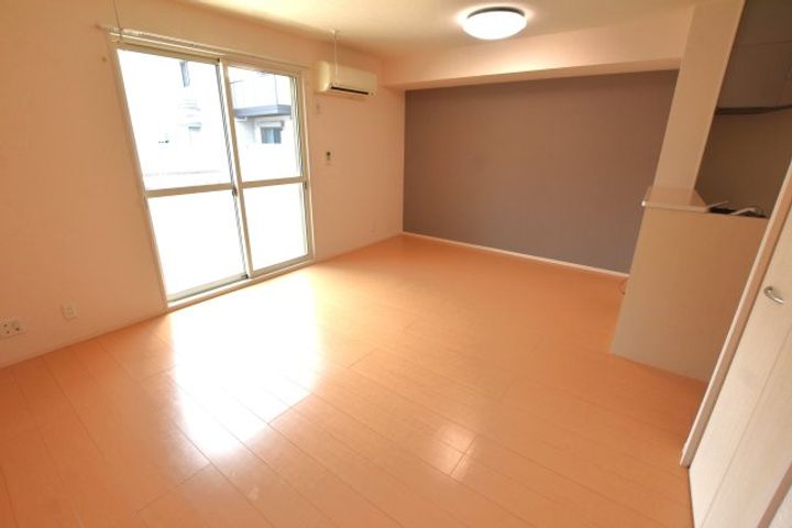 エクセル平野の居間