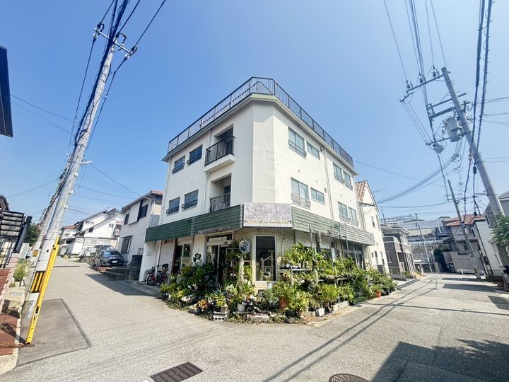 兵庫県神戸市垂水区青山台2(マンション)の賃貸物件の外観
