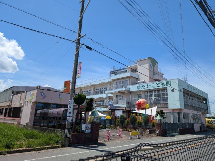 アルバローザ Aの周辺