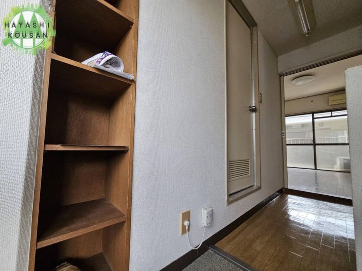 サザンブライトIIIの玄関