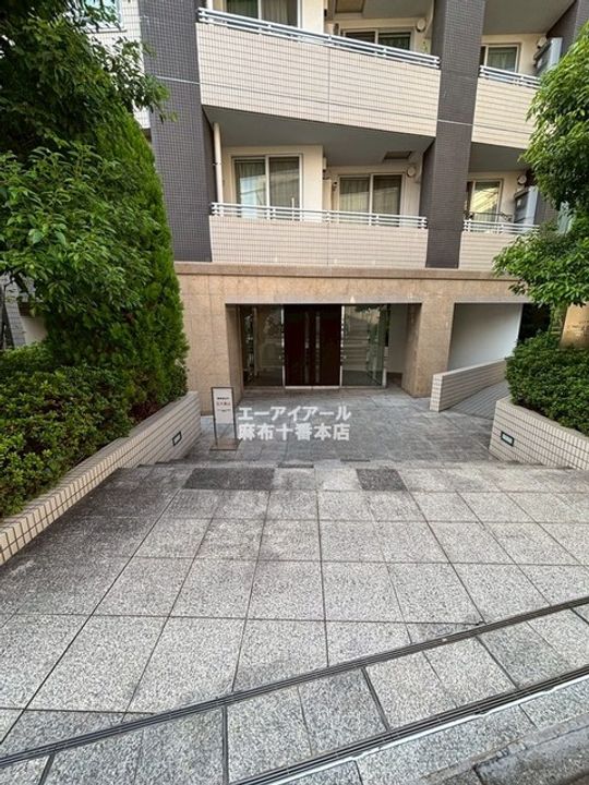 東京都渋谷区代々木4の賃貸マンションの地図