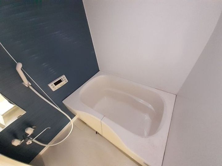 ウィステリア B棟の風呂