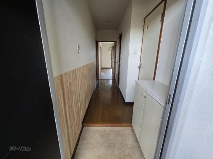 ELF(エルフ)の玄関