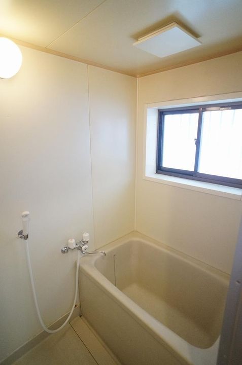 ニイハイツIの風呂